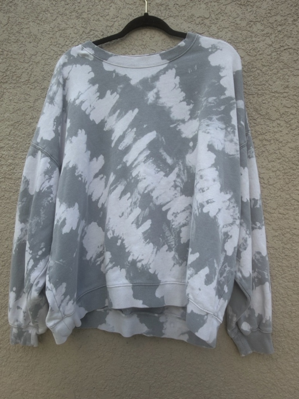 Gilded Intent Gray and White Tie-Dye Utility Sweatshirt Jacket